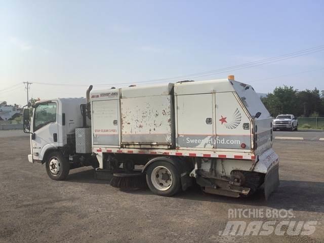 Isuzu NQR Camiões varredores