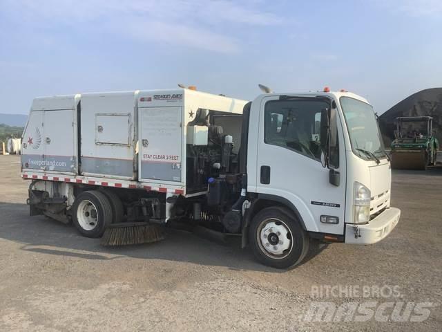 Isuzu NQR Camiões varredores