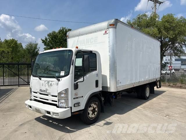 Isuzu NRR Caminhões de caixa fechada