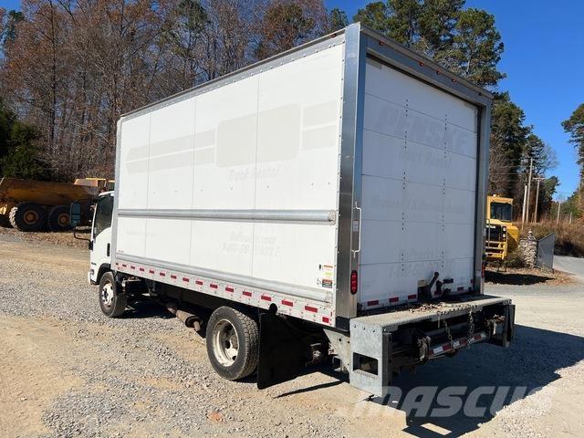  Izuzu NPR Caminhões de caixa fechada
