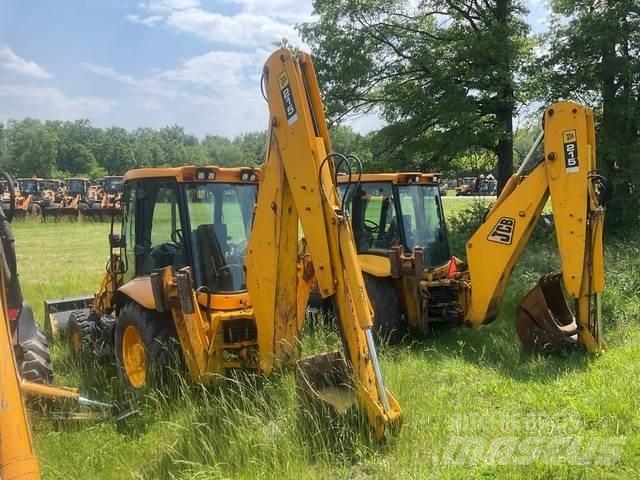 JCB 215 Retroescavadeiras