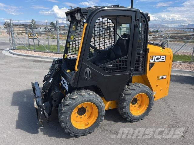 JCB 215 Minicarregadeiras