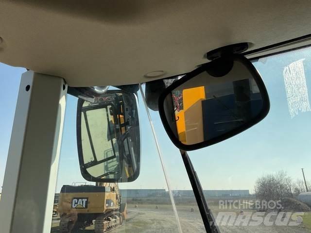 JCB 411 S5 HT Carregadeiras de rodas
