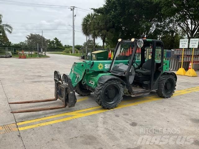 JCB 525-60 Manipulador telescópico