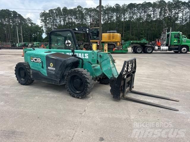 JCB 525-60T4 Manipulador telescópico