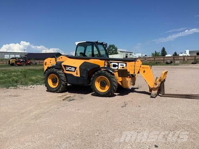 JCB 535-140 Manipulador telescópico