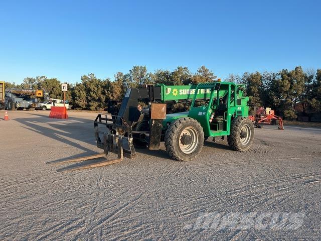 JLG 10042 Manipulador telescópico