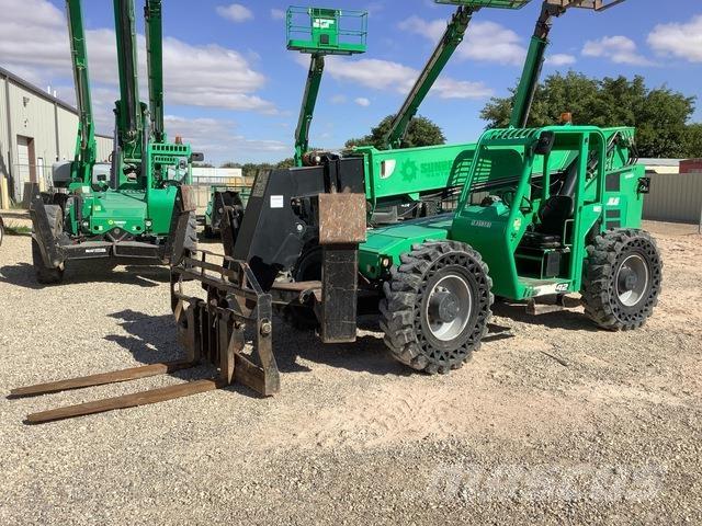 JLG 10042 Manipulador telescópico