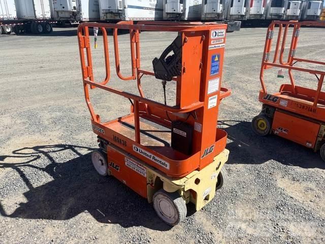 JLG 1230ES Plataformas de Mastro Vertical