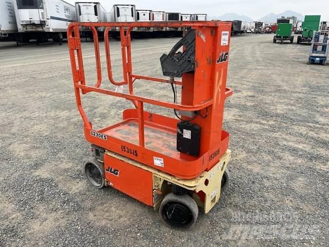 JLG 1230ES Plataformas de Mastro Vertical