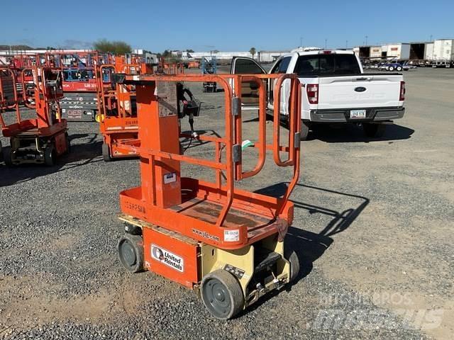 JLG 1230ES Plataformas de Mastro Vertical