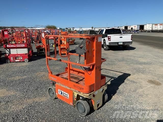 JLG 1230ES Plataformas de Mastro Vertical