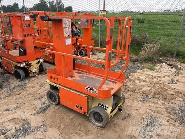 JLG 1230ES Plataformas de Mastro Vertical
