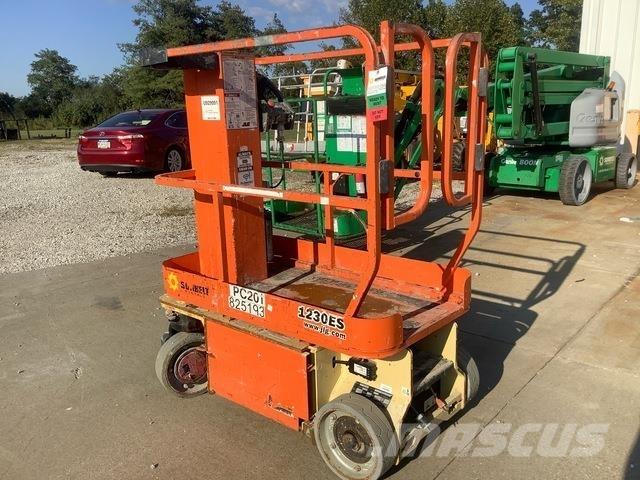 JLG 1230ES Plataformas de Mastro Vertical