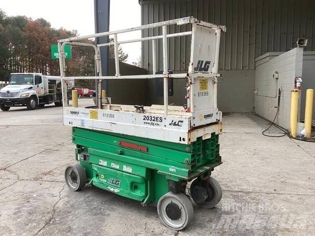 JLG 2032ES Elevadores de tesoura