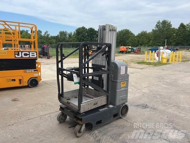JLG 20MSP Plataformas de Mastro Vertical