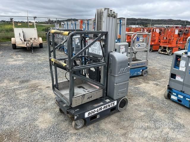 JLG 20MVL Plataformas de Mastro Vertical