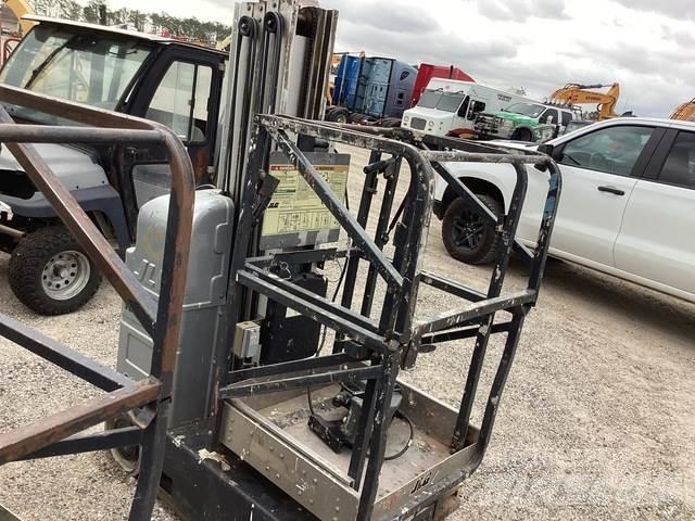 JLG 20MVL Plataformas de Mastro Vertical