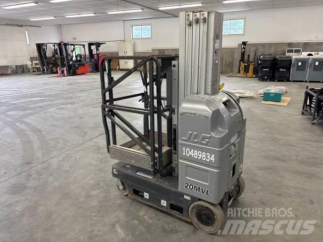 JLG 20MVL Plataformas de Mastro Vertical