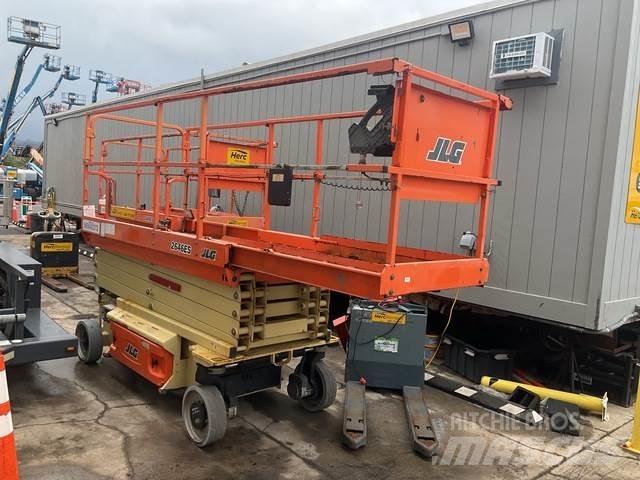 JLG 2646ES Elevadores de tesoura
