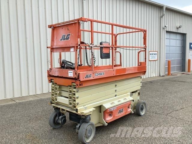 JLG 3246ES Elevadores de tesoura