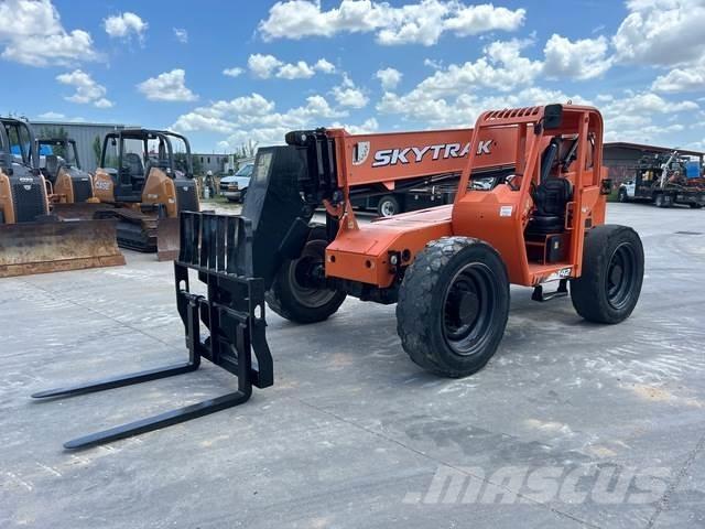 JLG 6042 Manipulador telescópico