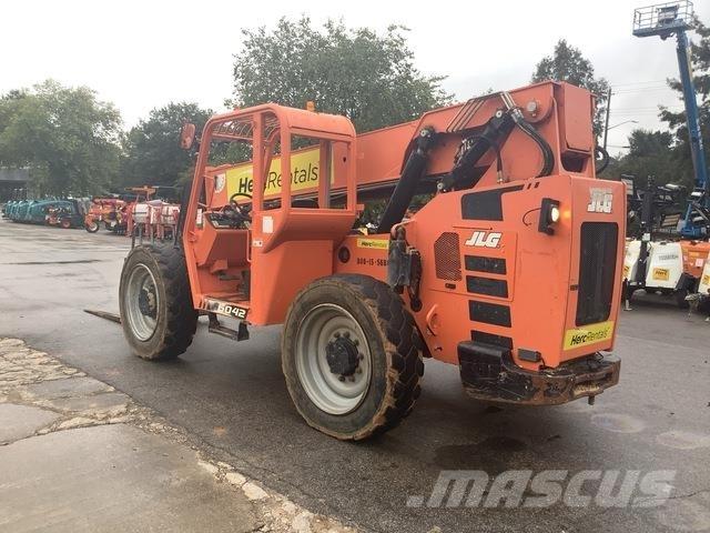 JLG 6042 Manipulador telescópico