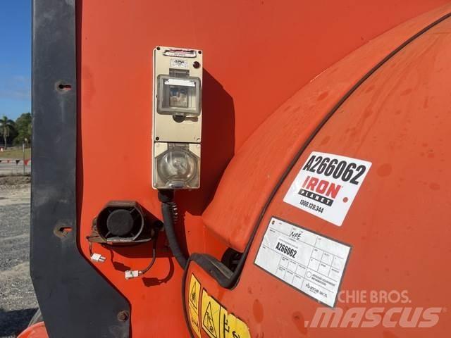JLG 800 AJ Construção - Outros
