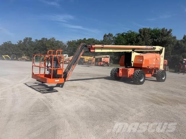 JLG 800AJ Elevadores braços Telescópicos