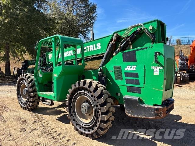 JLG 8042 Manipulador telescópico