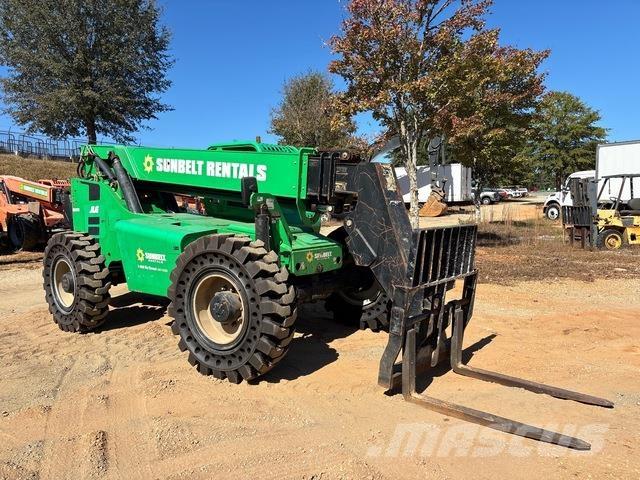 JLG 8042 Manipulador telescópico