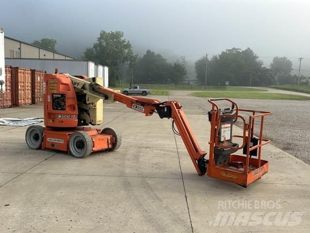 JLG E3000AJP Elevadores braços articulados
