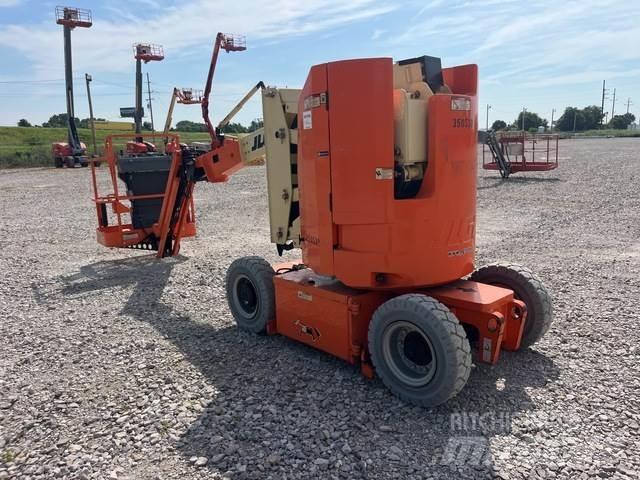 JLG E300AJP Elevadores braços articulados