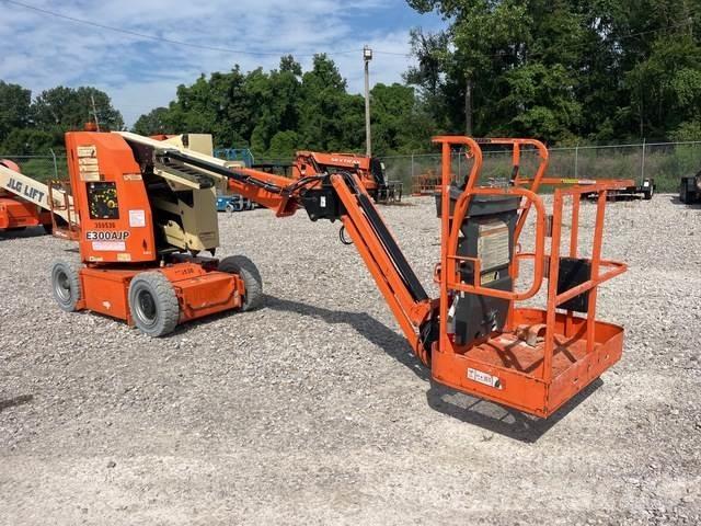 JLG E300AJP Elevadores braços articulados