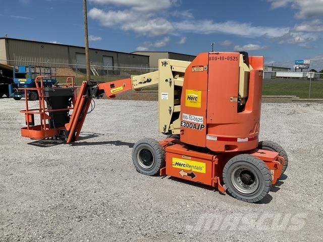 JLG E300AJP Elevadores braços articulados