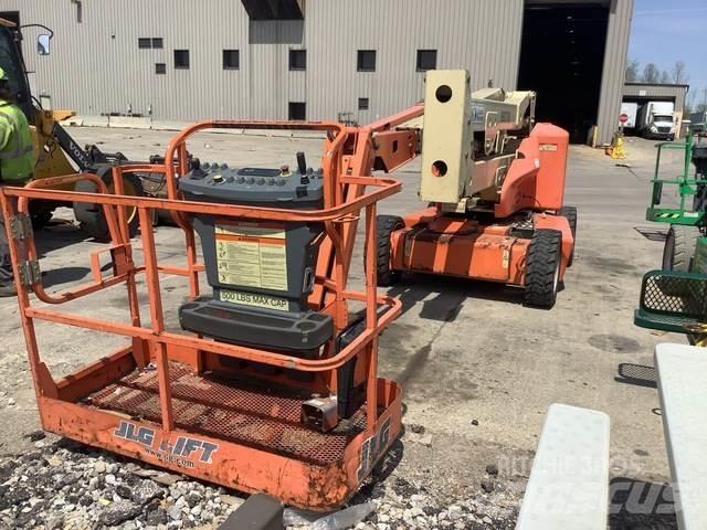 JLG E450AJ Elevadores braços articulados