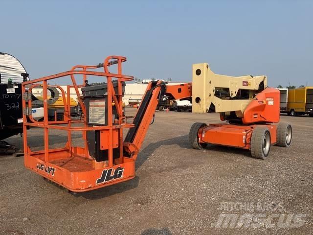 JLG E450AJ Elevadores braços articulados