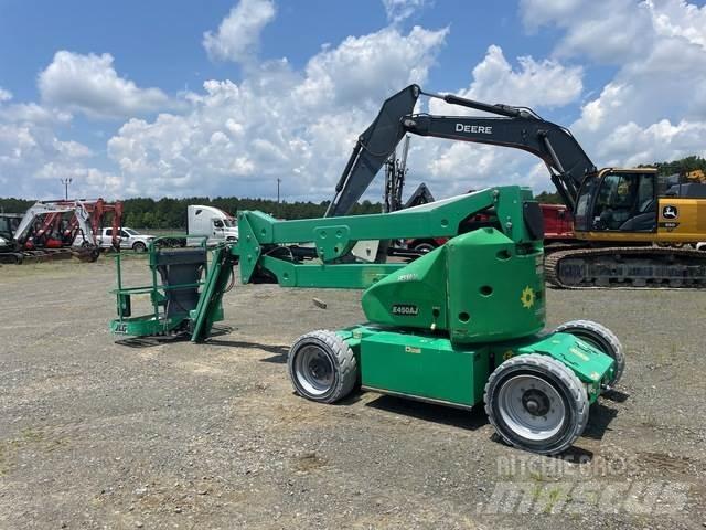 JLG E450AJ Elevadores braços articulados