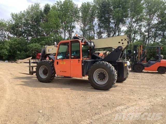 JLG G6-42A Manipulador telescópico