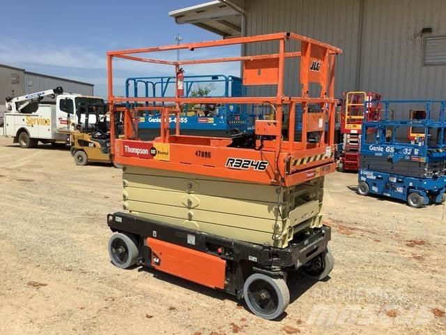 JLG R3246 Elevadores de tesoura