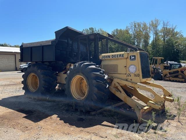 John Deere  Caminhões articulados
