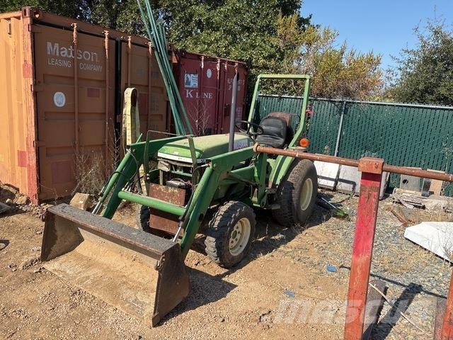 John Deere 790 Tractores compactos