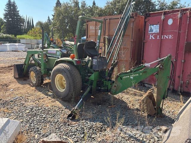 John Deere 790 Tractores compactos