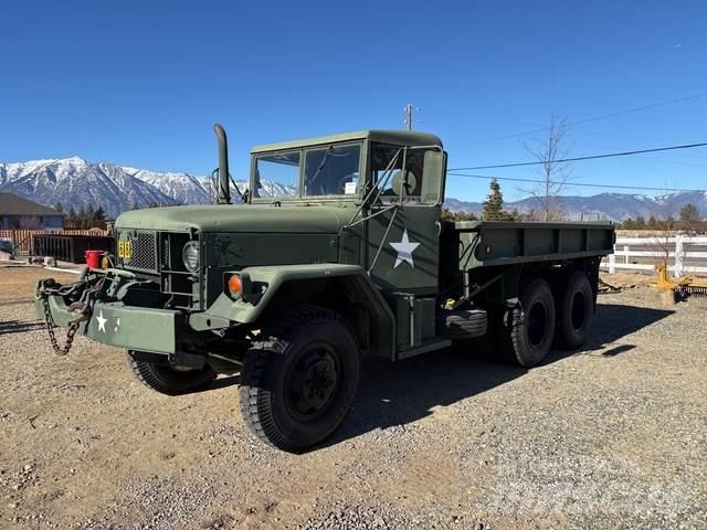 Kaiser M35A2 Caminhões de caixa fechada