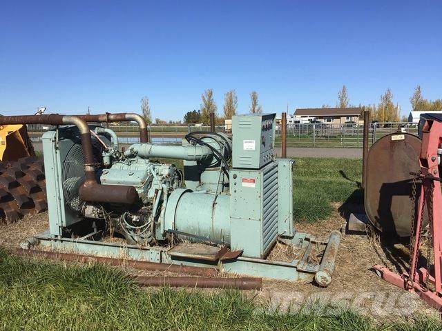 Kato  Geradores Diesel