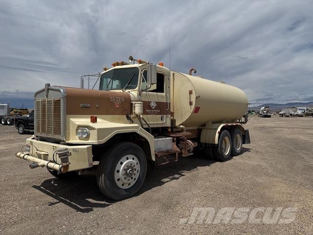 Kenworth C500 Auto-tanques