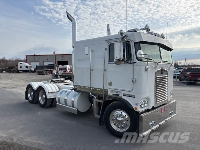 Kenworth K100 Cabines e interior