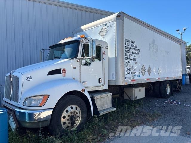 Kenworth T270 Caminhões de caixa fechada