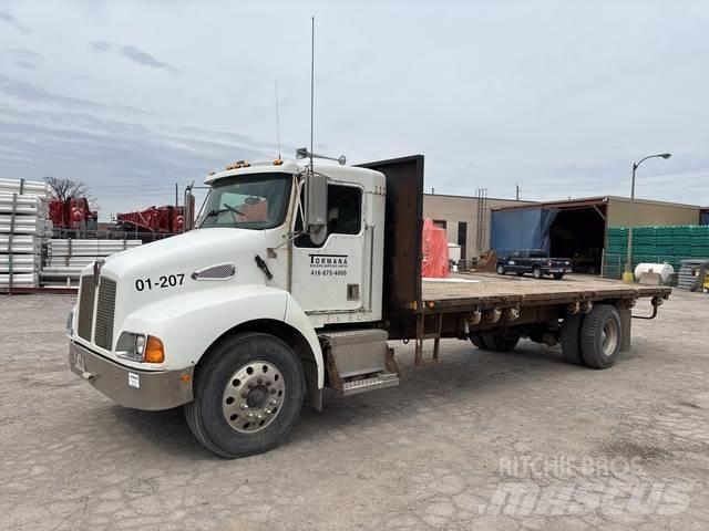 Kenworth T300 Camiões estrado/caixa aberta