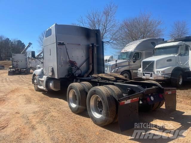 Kenworth T660 Cavalos Mecânicos